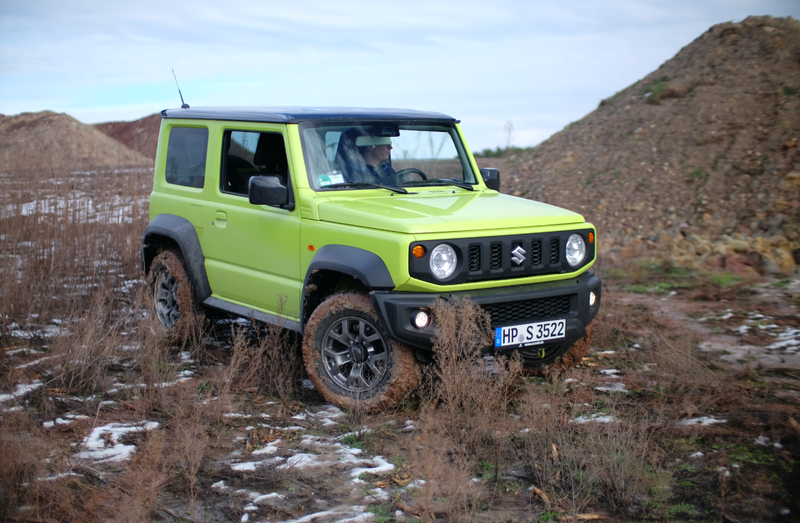 Illustration for article titled The 2018 Suzuki Jimny Is the Off-Road Bargain of Your Dreams, and the Highway Cruiser of Your Nightmares